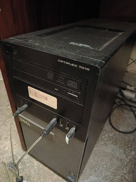 Dell 7010 Tower 17