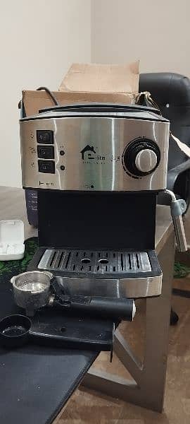 E-LITE ESPRESSO COFFEE MACHINE almost new 1