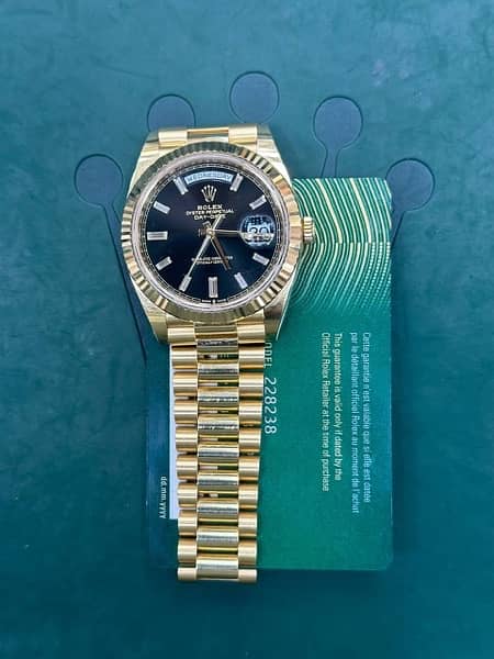WE BUYING NEW USED VINTAGE Rolex Omega Cartier All Swiss Brands Gold 10