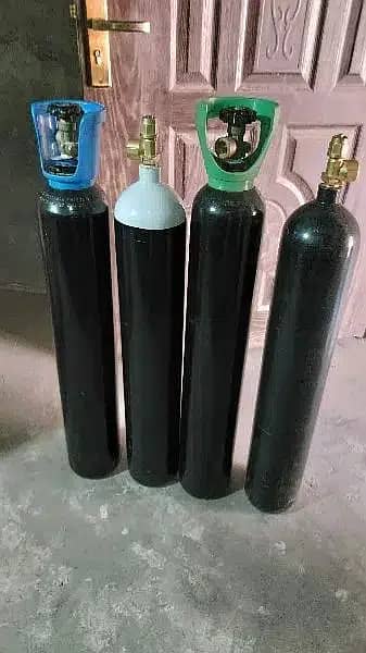 Oxygen Cylinders for medical purpose 1