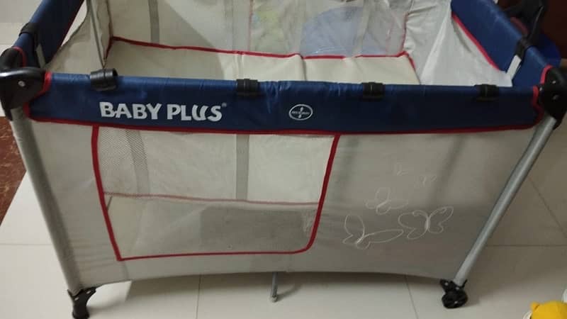 baby cot with mattress (baby plus) 3