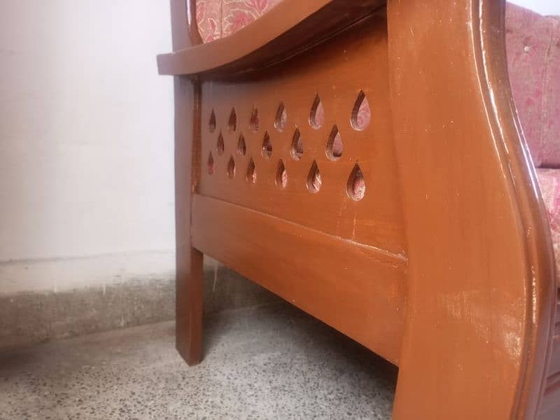 Wooden Sofa in great condition 2