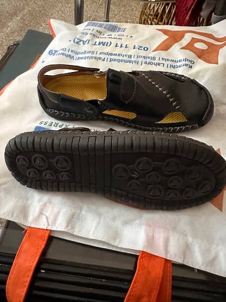 Leather Sandals perfect for summer - Unisex - Brand new 2
