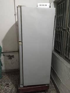 Dawlance refrigeratior for sale