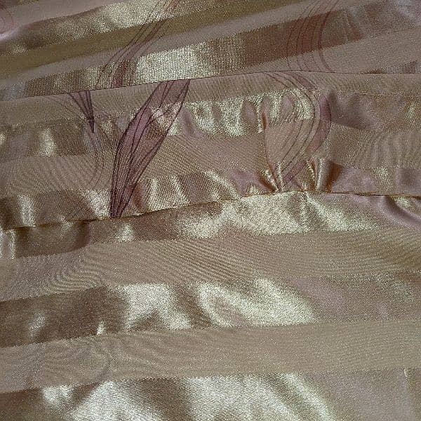 7 curtains (pardy) in good condition 2