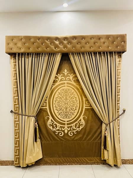 curtains velvet golden 3