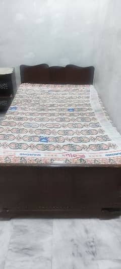 Wooden Single Bed in Good Condition