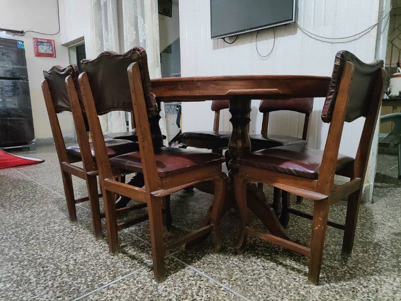 Dining table plus chairs 2