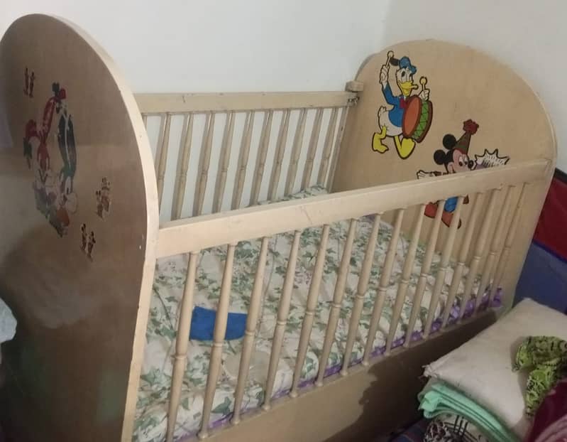 baby cot / baby cot for sale / wooden baby cot 1