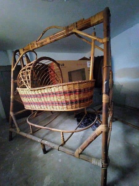 baby wooden cradle. 5