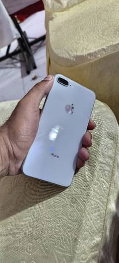 I Phone 8 Plus 64 GB  White Silver water Pack achi Condition PTA 0