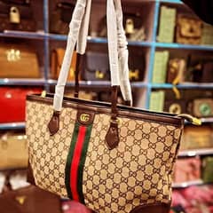 Gucci latest Shouler bag plus Hand bag with finest product imported 0