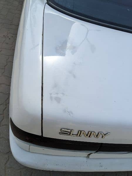 Nissan Sunny 1991 9