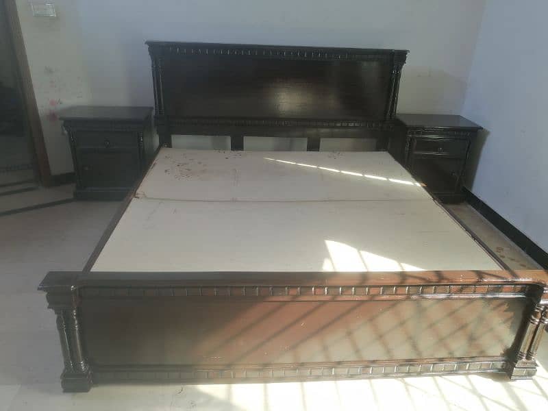 bed with side tables and dressing 2