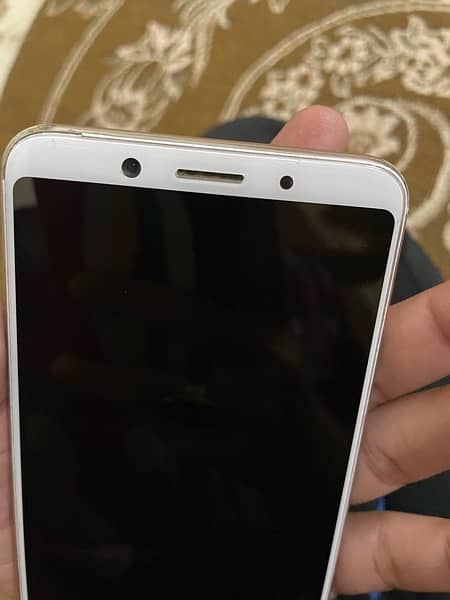 OPPO F5 for urgent sale. 4