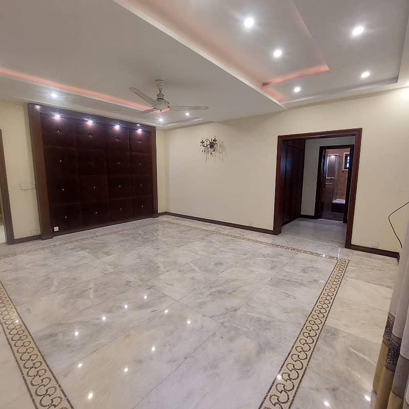 2 Kanal House for Sale in Gulbahar Block Sector C Bahria Town, Lahore 39