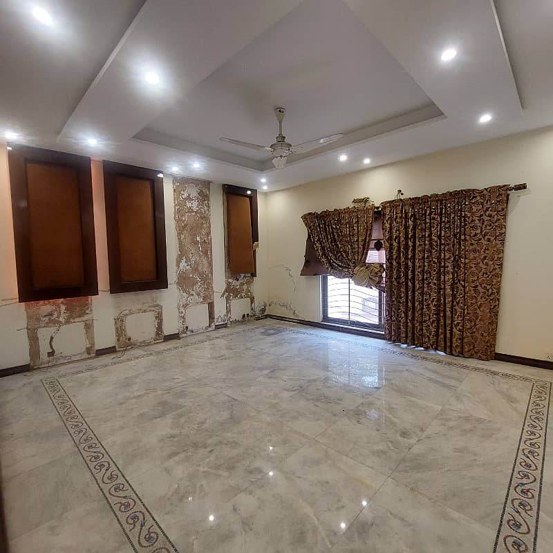 2 Kanal House for Sale in Gulbahar Block Sector C Bahria Town, Lahore 45