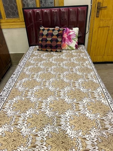 single bed with diamond mattress 2