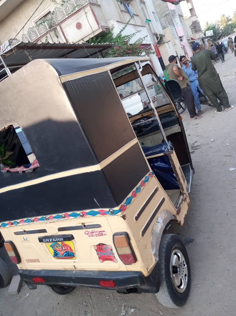 SazGar-2017,Disc-Brake,CoLor OriginaL,FuLL PetRoL Rickshaw,Chassis ok 6