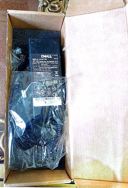 Laptop Chargers HP/DELL 4