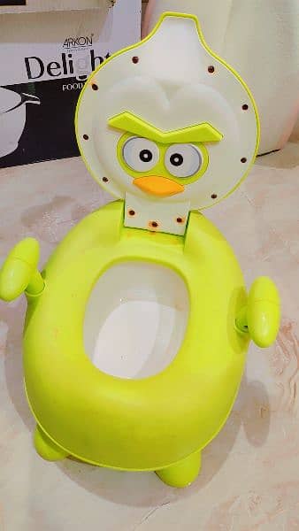 plastic pot (toilet for infants) 1