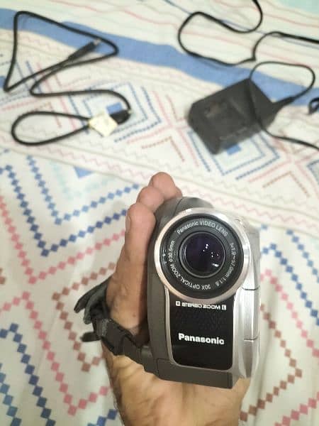 PANASONIC DVD Video Camera (Handicam) 7