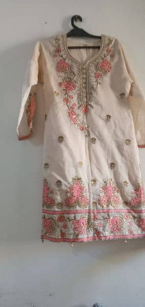 Eastern clothes for girls 1