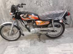 Honda 125 cc 2022 model black 0