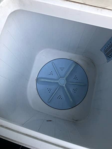Dawlance DW-220C2 (Twin Tub Washing Machine) 3