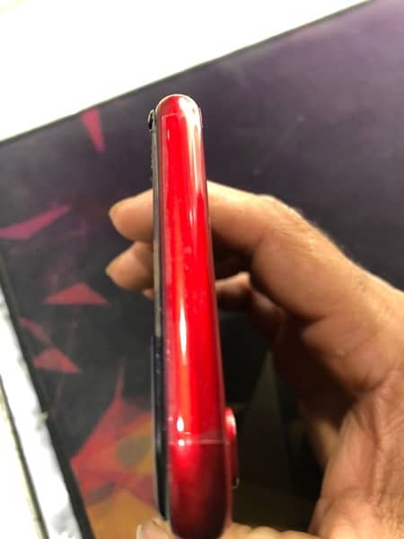 iPhone XR 128GB With Box Non pta battery health 80% sim working 4