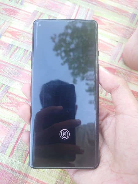 ONEPLUS 8 DUAL SIM GLOBAL APPROVED MINT CONDITION 3