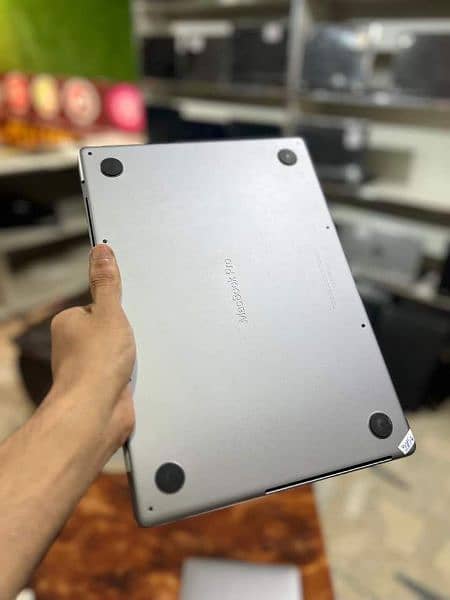 MacBook pro m1 chip 2021  (16gb ram 512gb SSD) 4