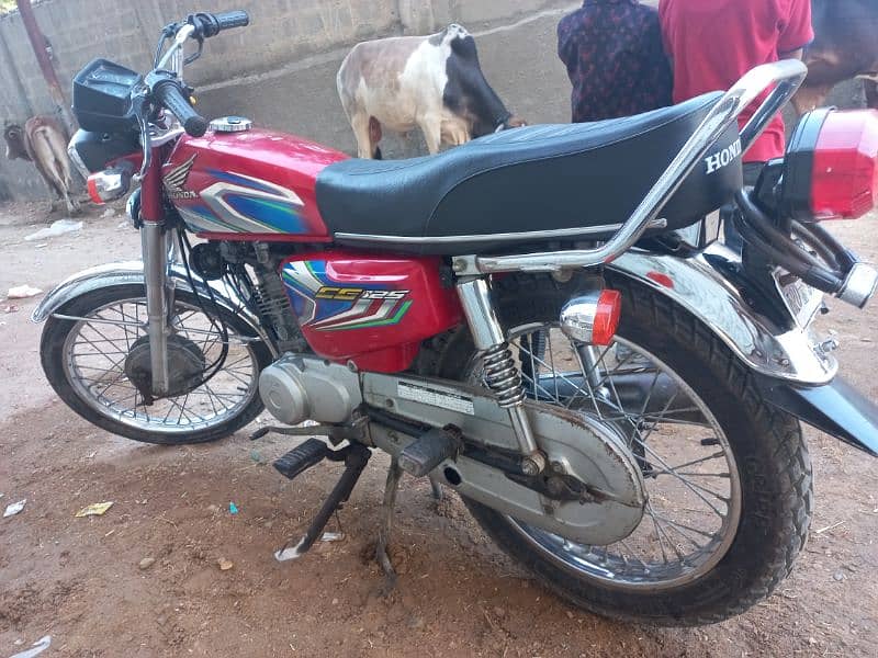 I want to sale my Honda 125 karachi no 4