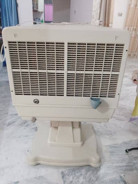 Atlas Air Cooler In New Condition 5