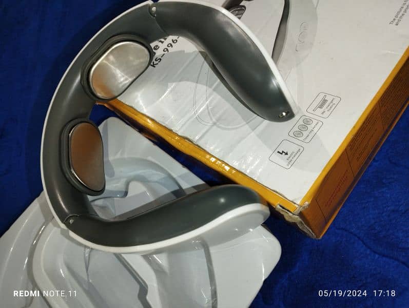 Intelligent cervical Massage instrument Model KS-996-1D 9