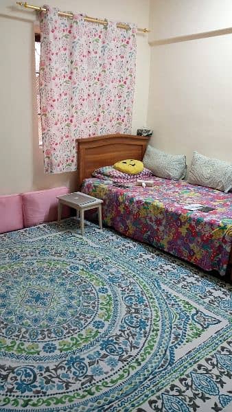 Single bed with Mattress 3