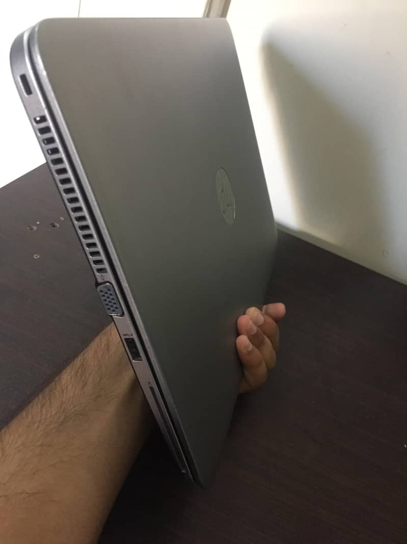 "Premium Laptop for Sale: High Performance, Great Price!" 5