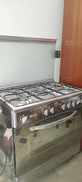 Gas Stove with Oven 1