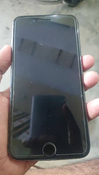 iphon 8 plus 64 gb pta peoved 10by 8 condition. 03208067238 5