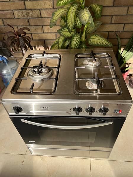 NasGas Cooking Range (Almost New) 3
