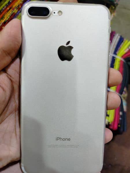 Apple Iphone 7 plus 1