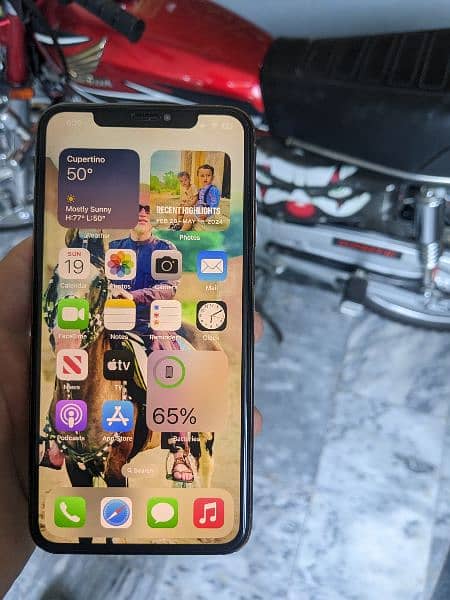 i phone Xs Max 512 GB Non PTA 1