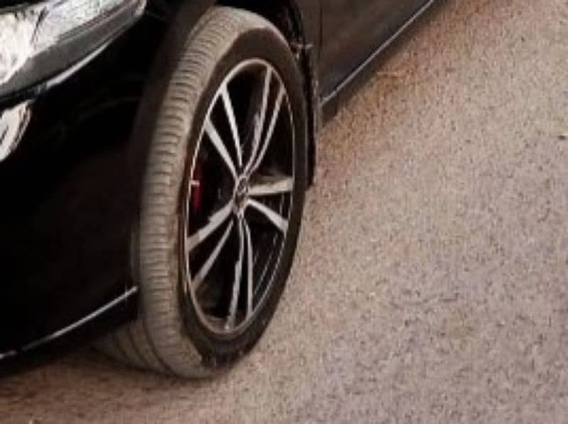 17 inch Alloy Rim with tyre Honda City 1