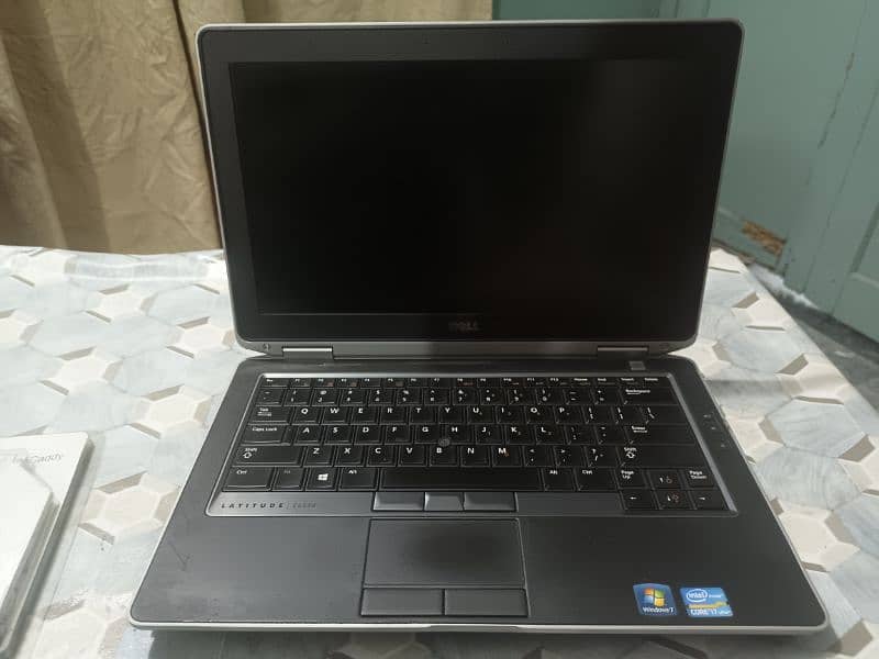 Dell Laptop Core i7 3rd Gen 1