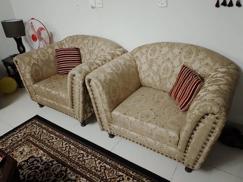 Sofa set+ dewan 7