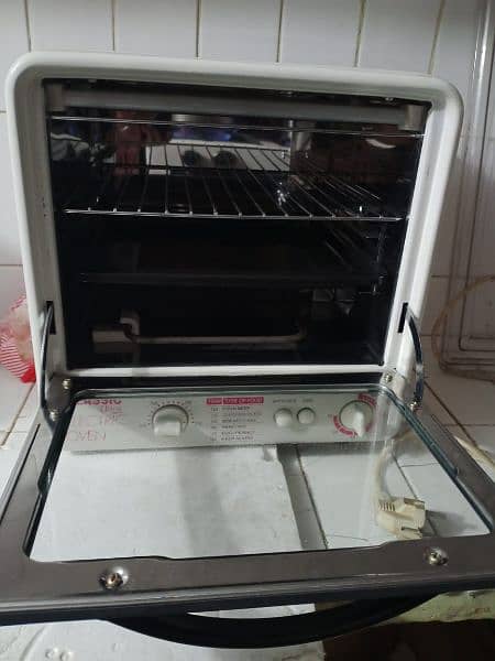 microwave oven and cooking rang 1