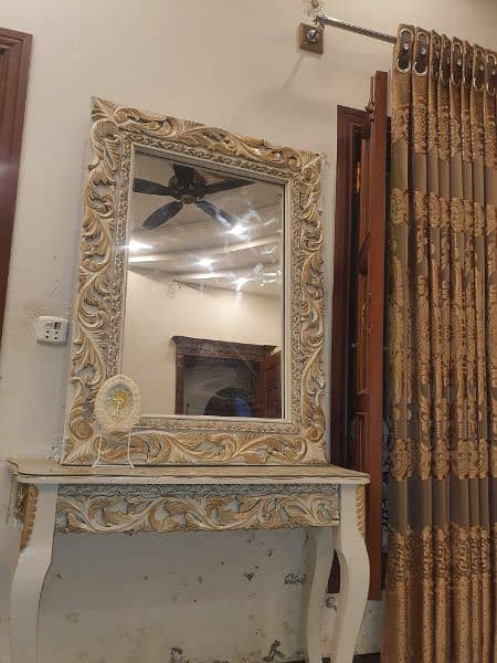 dressing table with mirror 1