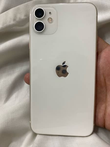 iPhone 11 03088072530 2