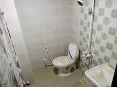 2 Bed Lounge Flat Available For Sale 0