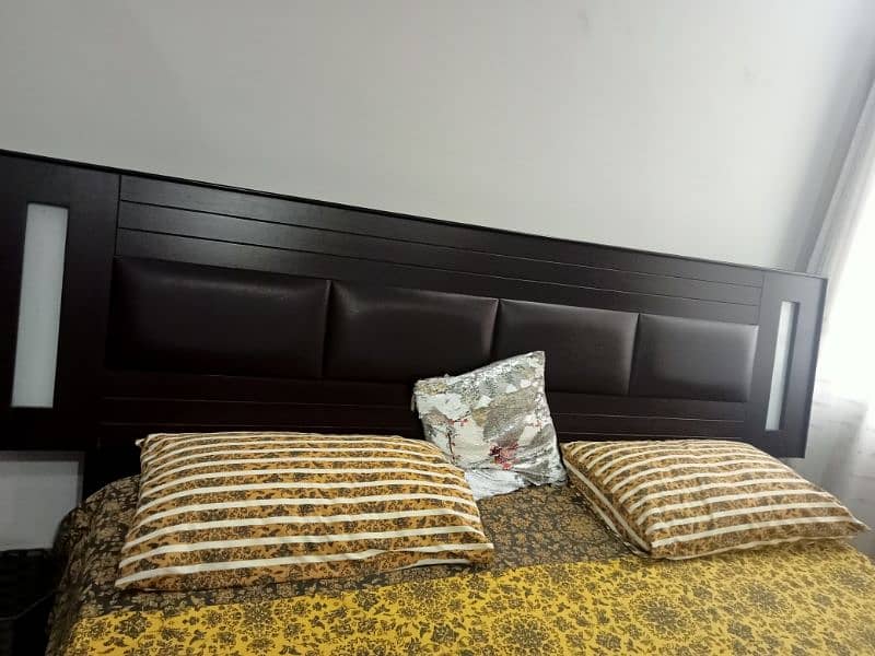 one king size bed for sale 2